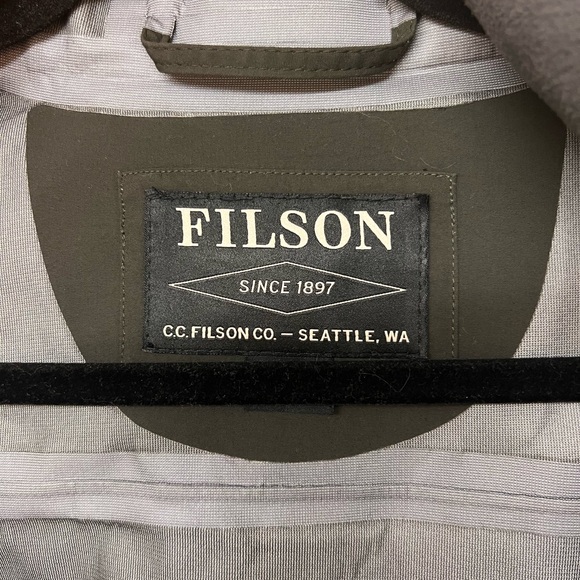 Filson Skagit Rain Jacket - Picture 2 of 4